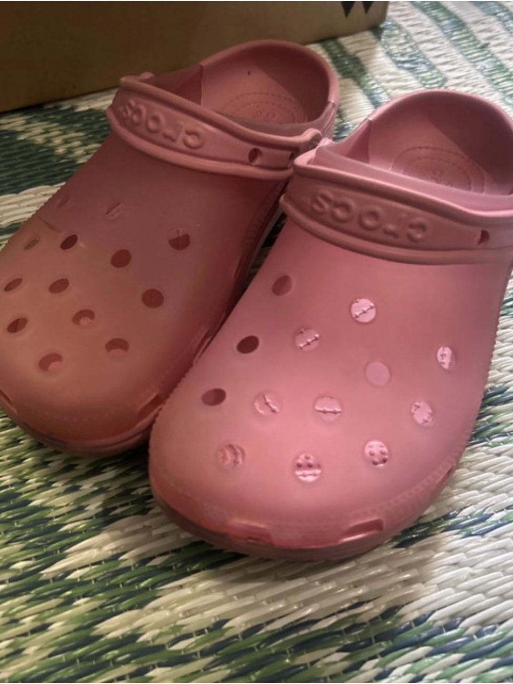 CROCS Classic Clog in Dusty Rose Womens 7 mens 5